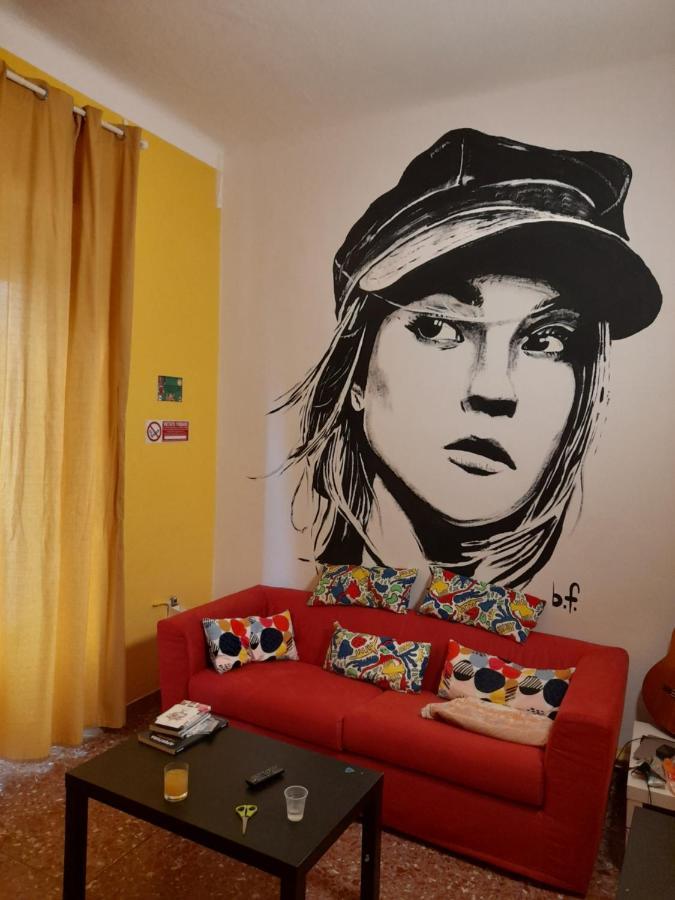 Pisa Train Station Hostel Εξωτερικό φωτογραφία