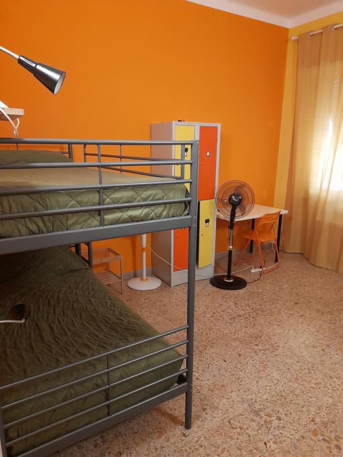 Pisa Train Station Hostel Εξωτερικό φωτογραφία