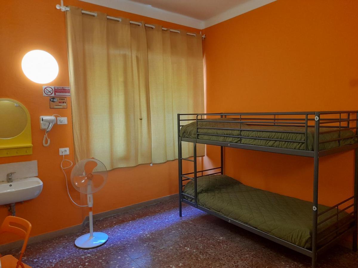 Pisa Train Station Hostel Εξωτερικό φωτογραφία