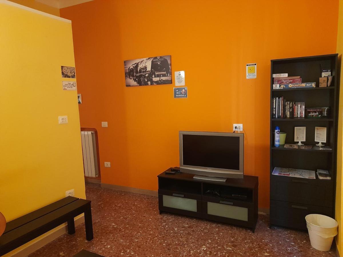 Pisa Train Station Hostel Εξωτερικό φωτογραφία
